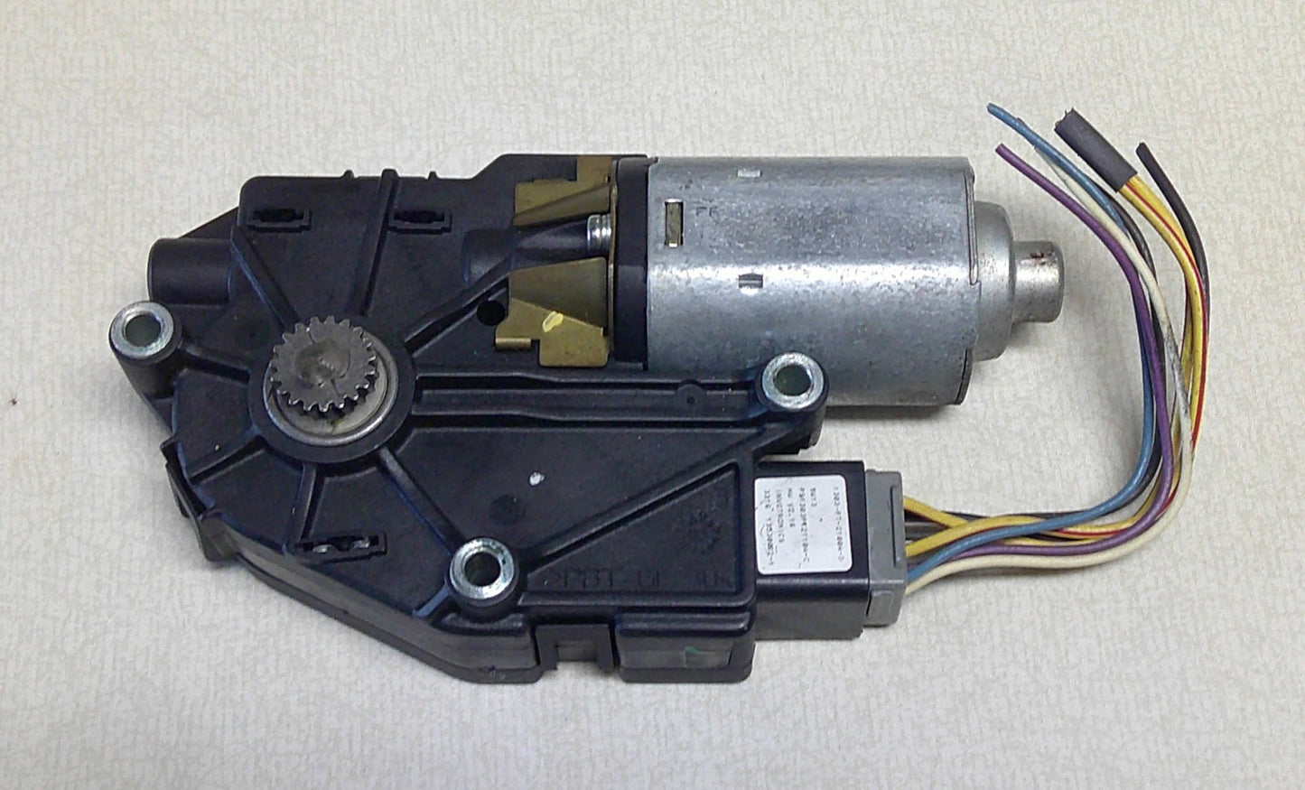 03 - 10 PT CRUISER 03 - 07 JEEP LIBERTY OEM SUNROOF MOTOR 05096260AA  SM4