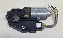 03 - 10 PT CRUISER 03 - 07 JEEP LIBERTY OEM SUNROOF MOTOR 05096260AA  SM4