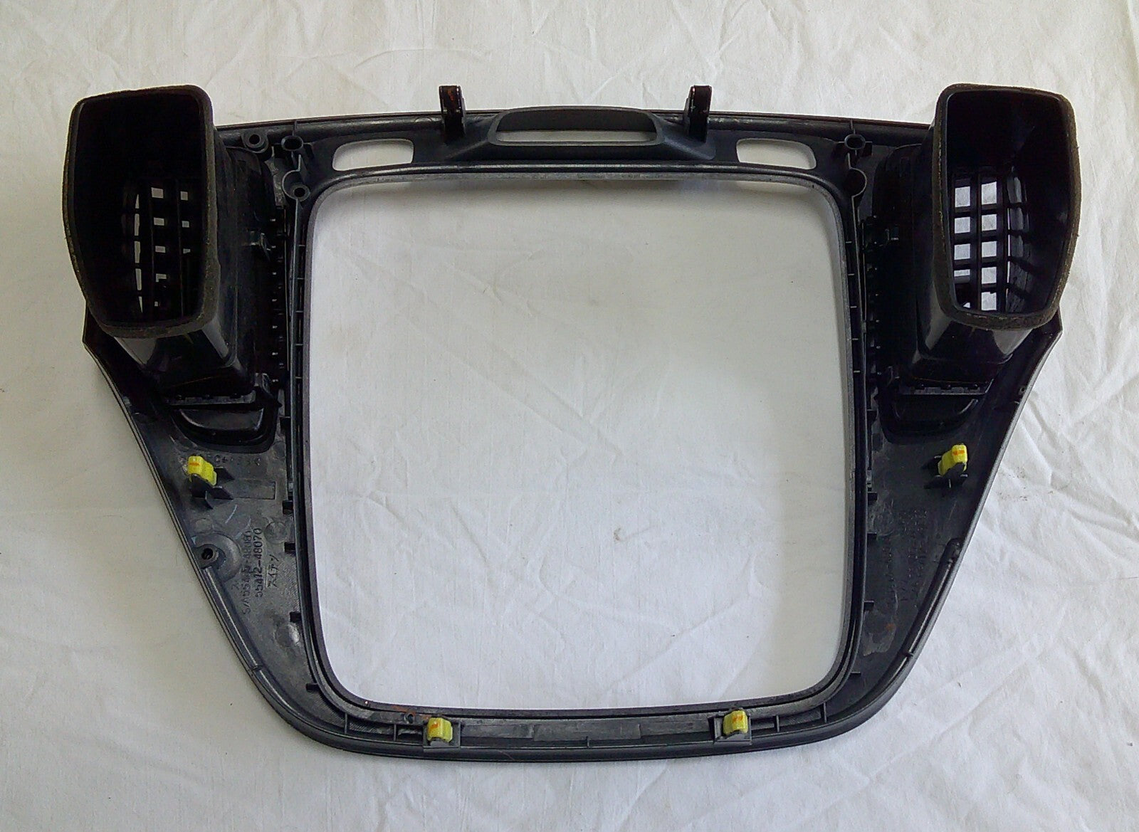 2001 - 2004 Toyota Highlander Radio Dashboard Bezel Trim Cover Free Shipping B4 - RarePartsFinder.Com