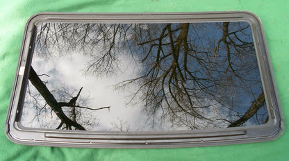 2006 MERCURY MARINER  YEAR SPECIFIC SUNROOF GLASS PANEL OEM FREE SHIPPING! - RarePartsFinder.Com
