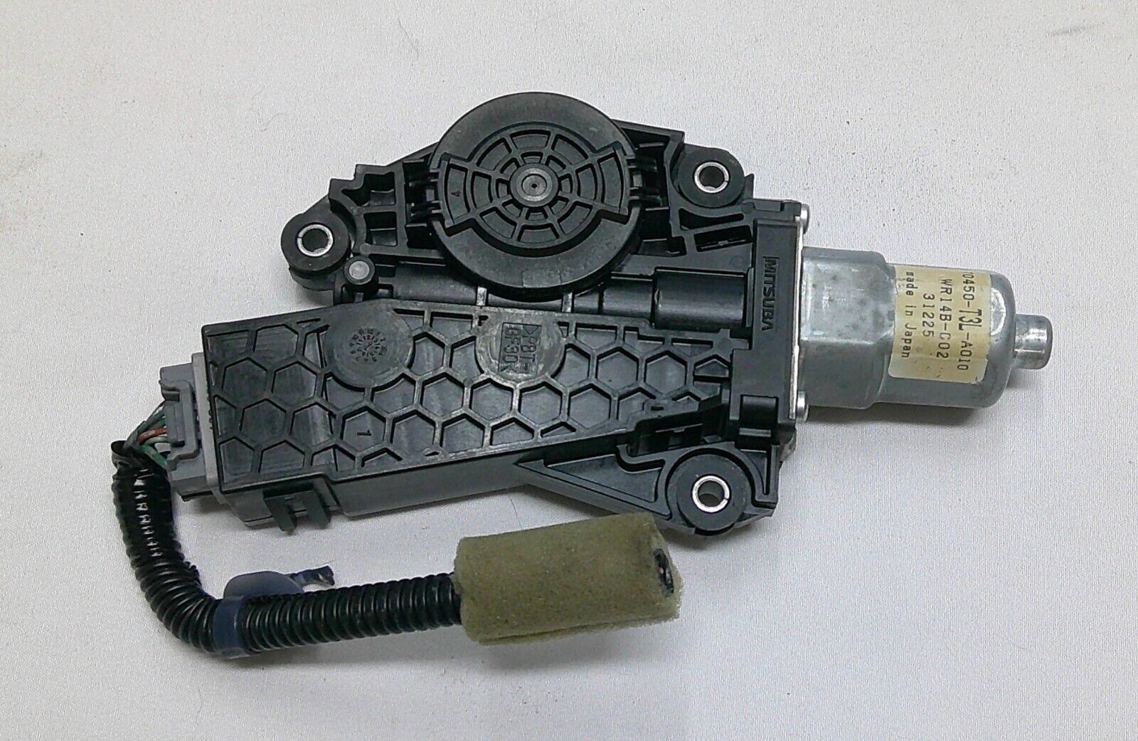2013 - 2017 HONDA ACCORD OEM FACTORY SUNROOF MOTOR TESTED FREE SHIPPING SM2 - RarePartsFinder.Com