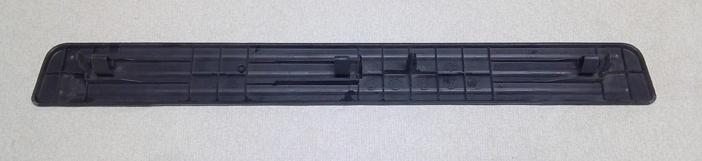 06-014 Honda Ridgeline Right Rear Sill Step Molding Black 84202-SJC-A010-M1 B6