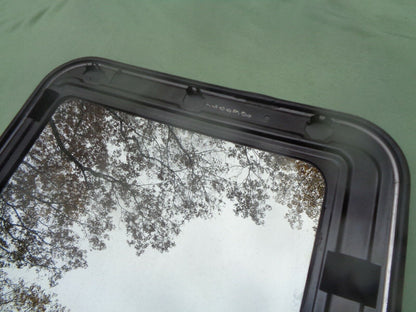 1994 FORD TAURUS SHO  OEM FACTORY YEAR SPECIFIC SUNROOF GLASS PANEL FREE SHIP - RarePartsFinder.Com