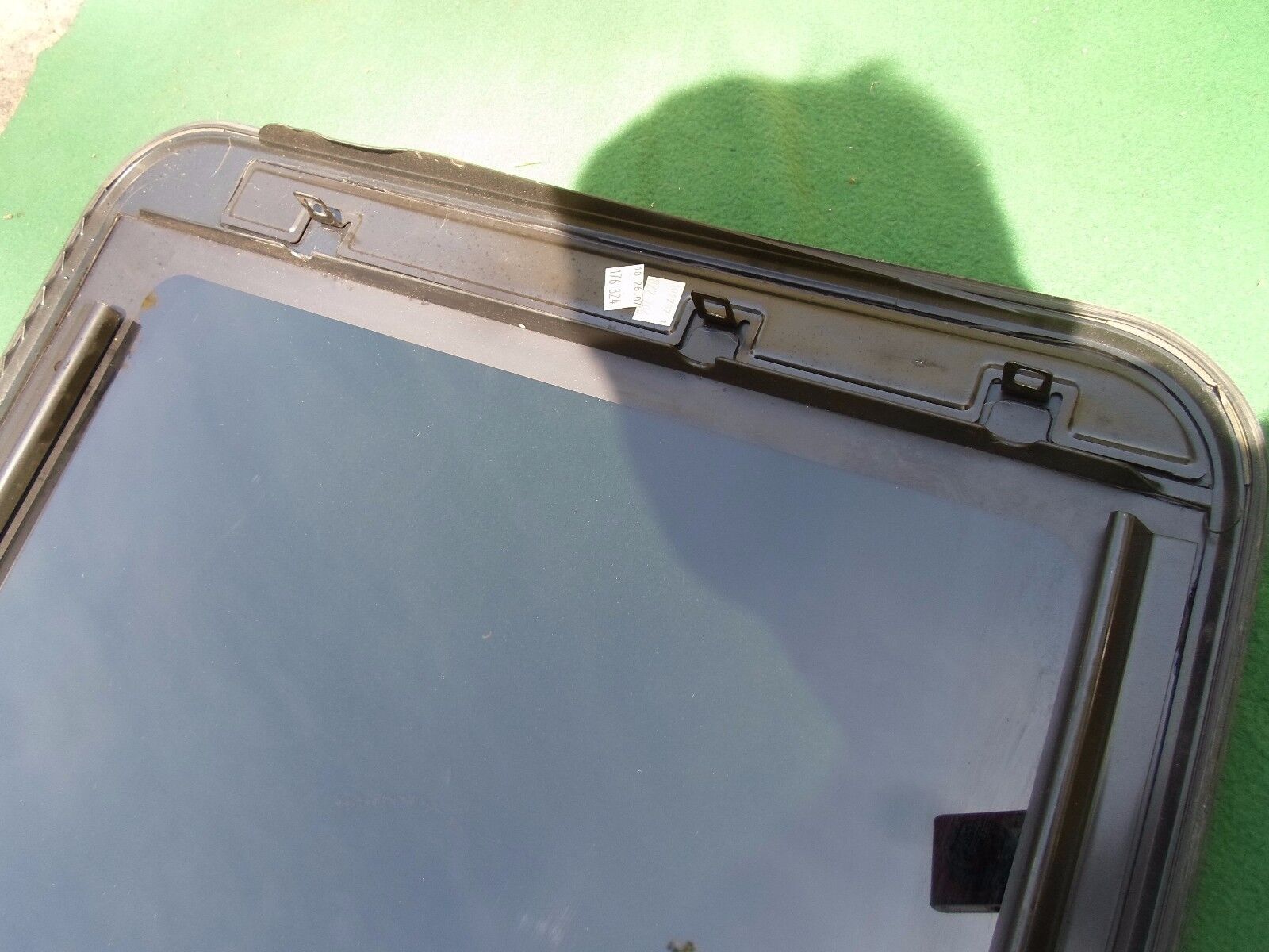 2003 SATURN ION OEM YEAR SPECIFIC FACTORY SUNROOF GLASS FREE SHIPPING! - RarePartsFinder.Com