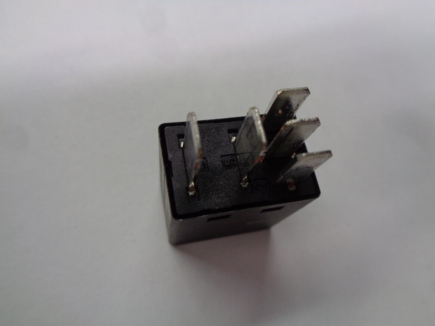 DODGE CHRYSLER 470721233805K RELAY OEM TESTED FREE SHIPPING 1 YEAR WARRANTY C1 - RarePartsFinder.Com