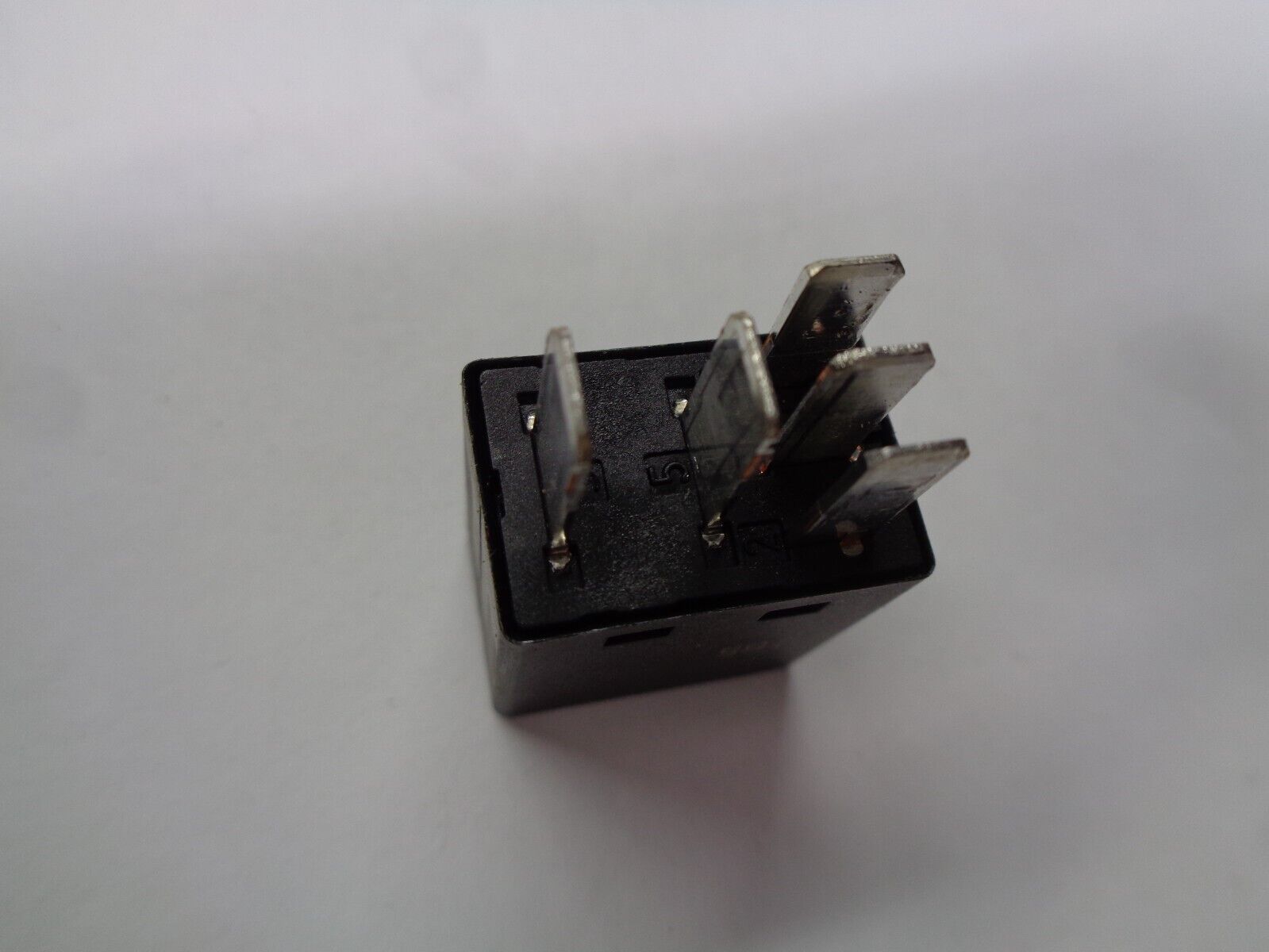 DODGE CHRYSLER 470721233805K RELAY OEM TESTED FREE SHIPPING 1 YEAR WARRANTY C1 - RarePartsFinder.Com