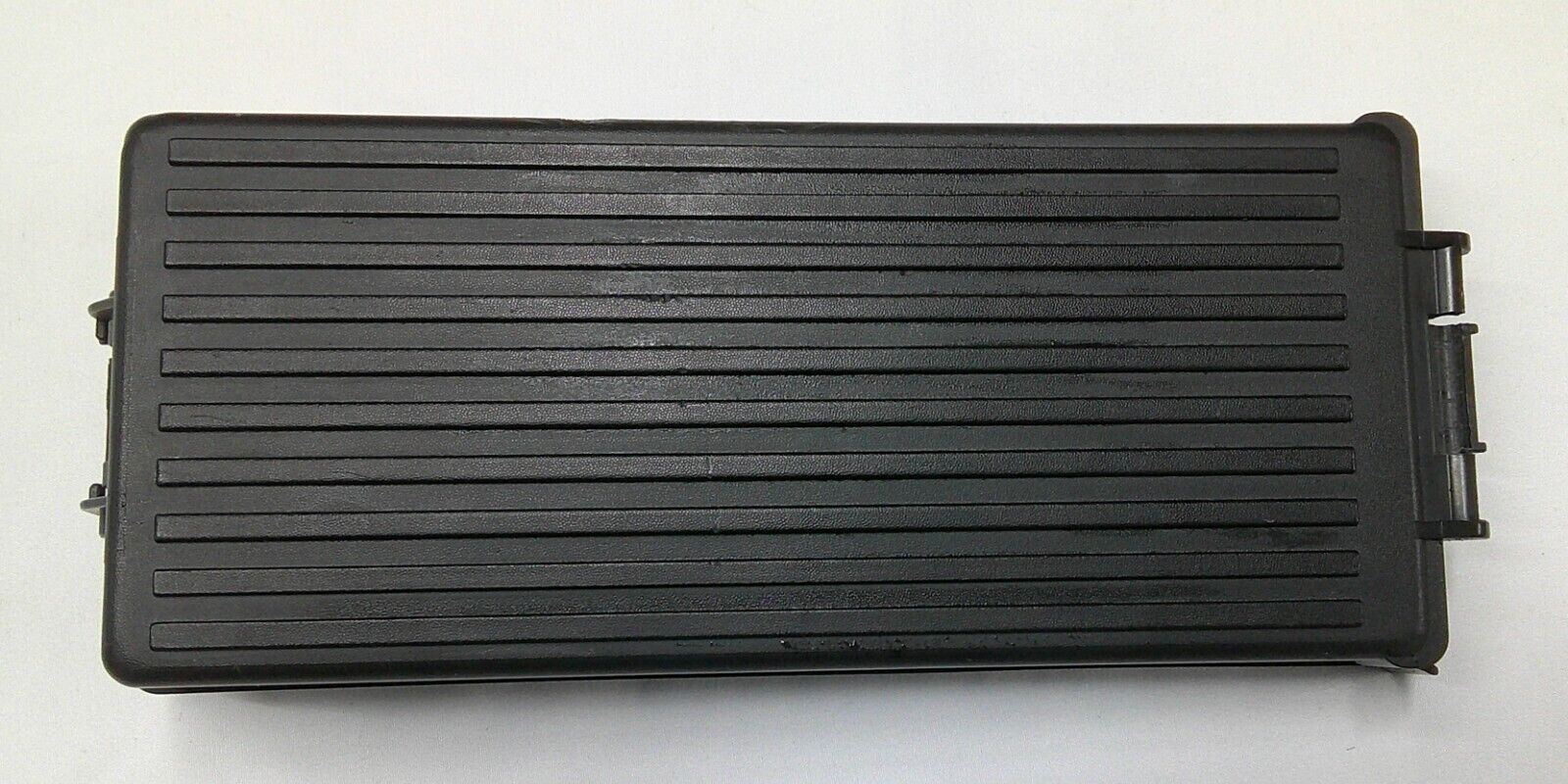 2005 - 2007 FORD FIVE HUNDRED 500 FUSE RELAY COVER LID 6E5Z-14A003-AA B2 - RarePartsFinder.Com