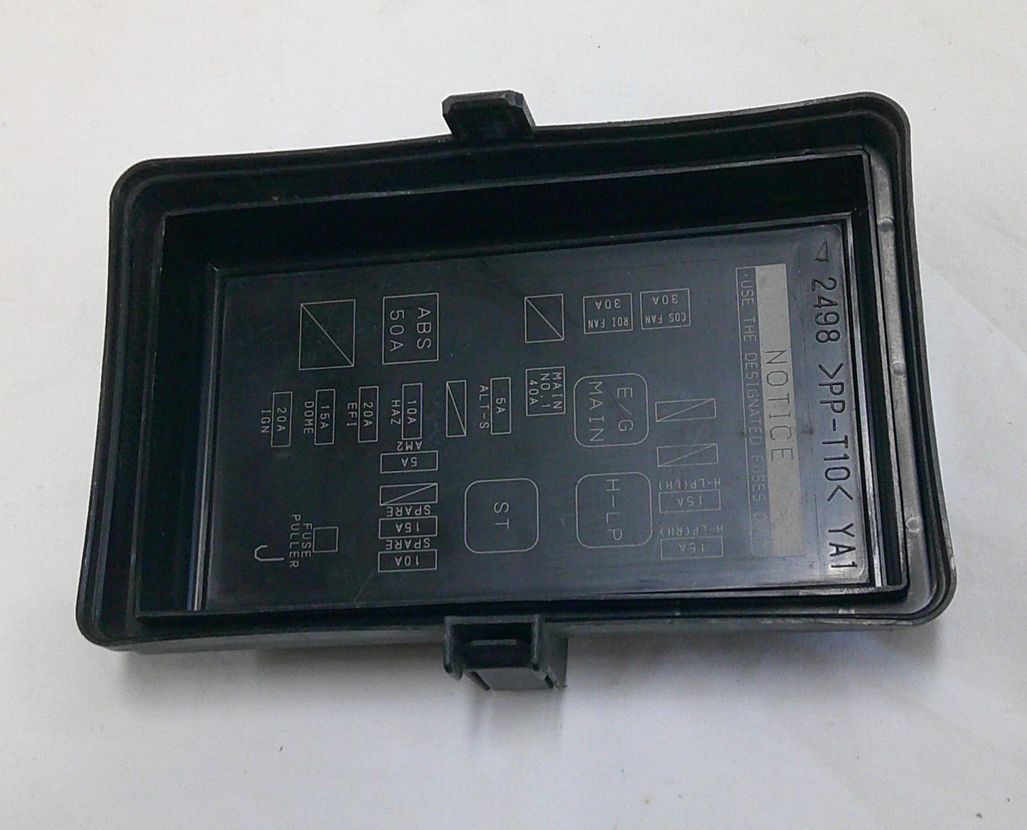 96 - 00 Toyota Rav4 Engine Compartment Fuse Relay Cover OEM  R2 - RarePartsFinder.Com