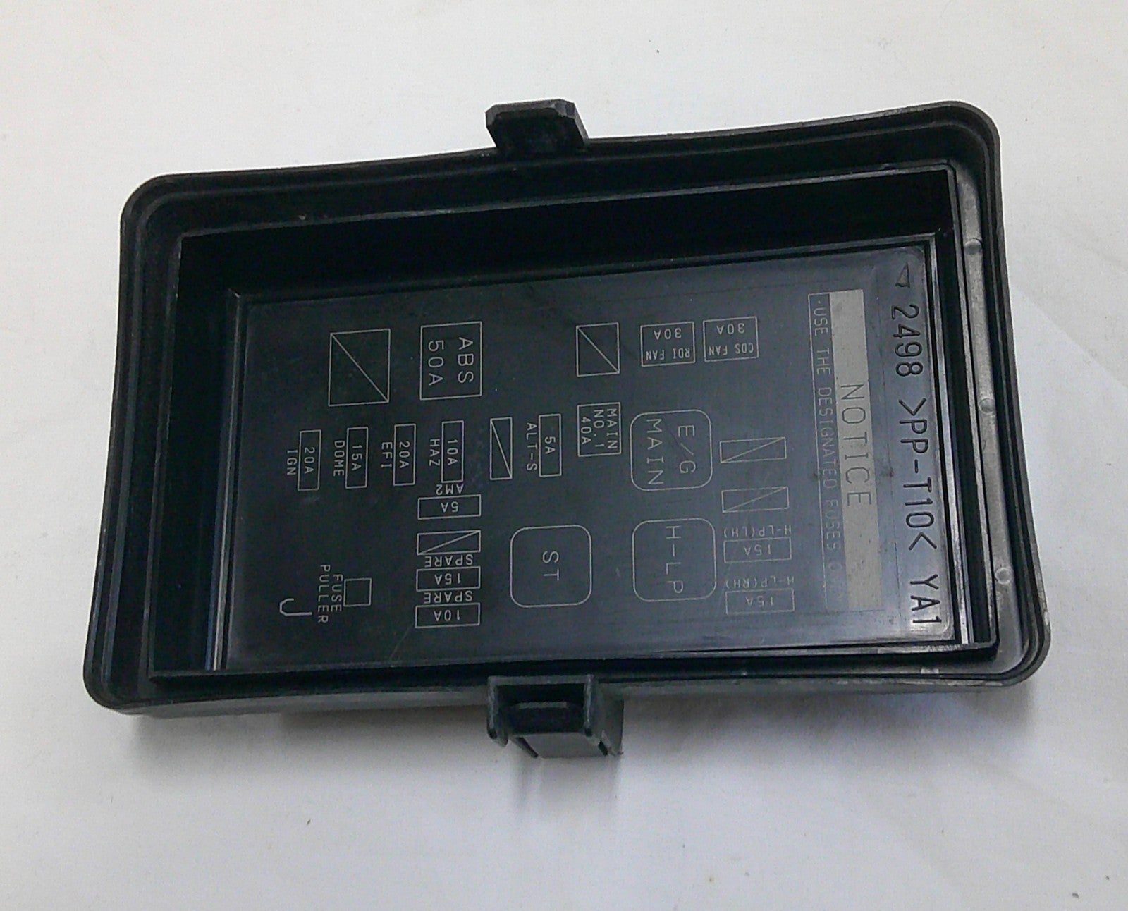 96 - 00 Toyota Rav4 Engine Compartment Fuse Relay Cover OEM  R2 - RarePartsFinder.Com