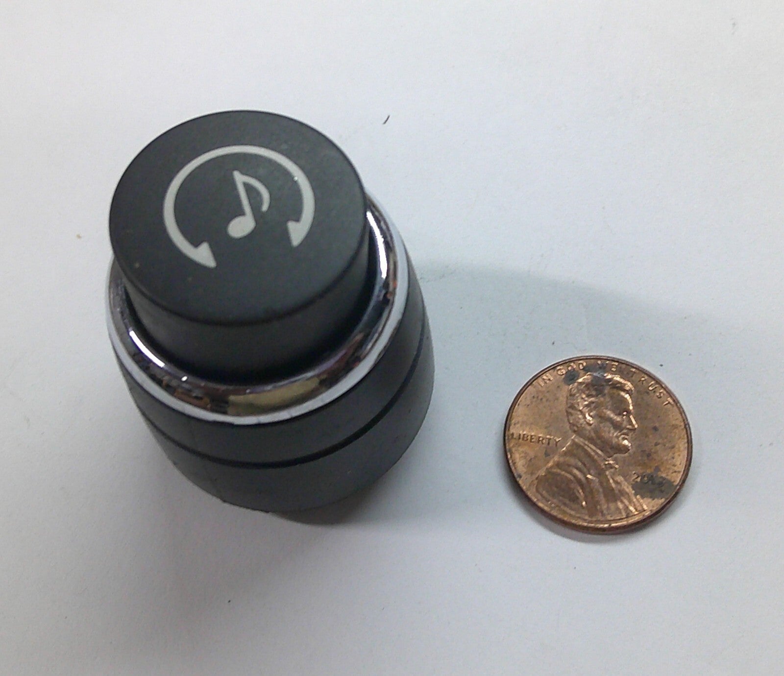 05 06 07 08 BUICK LACROSSE RADIO STEREO TUNER KNOB OEM 10391272