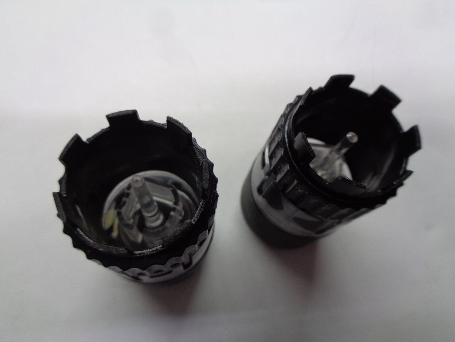 2010 2011 CHEVY EQUINOX  RADIO STEREO CONTROL KNOB SET OEM FREE SHIPPING! - RarePartsFinder.Com