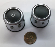 2008 2009 VOLKSWAGON TOUAREG RADIO STEREO TUNER CONTROL KNOB SET OEM - RarePartsFinder.Com