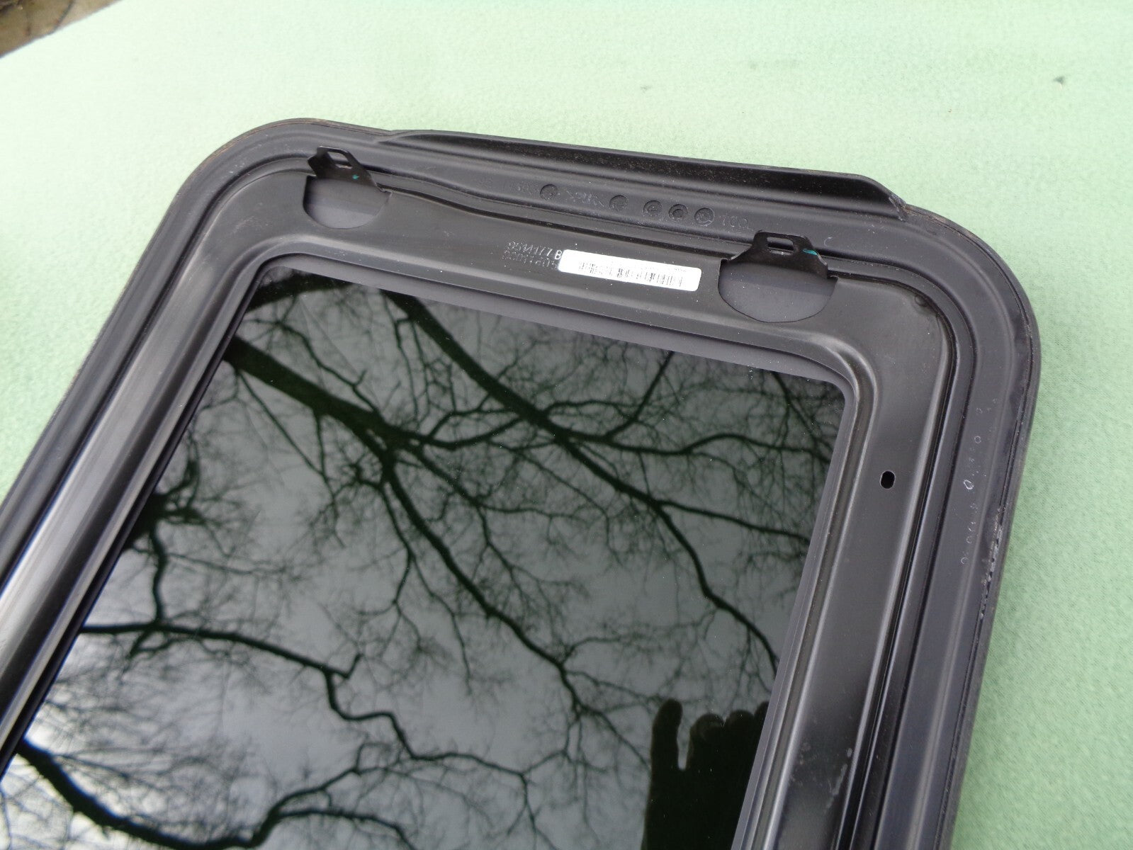 2019 CHEVY SONIC YEAR SPECIFIC OEM FACTORY SUNROOF GLASS PANEL FREE SHIPPING! - RarePartsFinder.Com