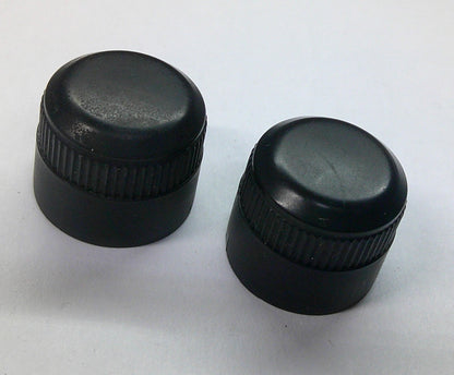 2007 - 2009 MITSUBISHI OUTLANDER  RADIO STEREO CONTROL KNOB SET OEM - RarePartsFinder.Com