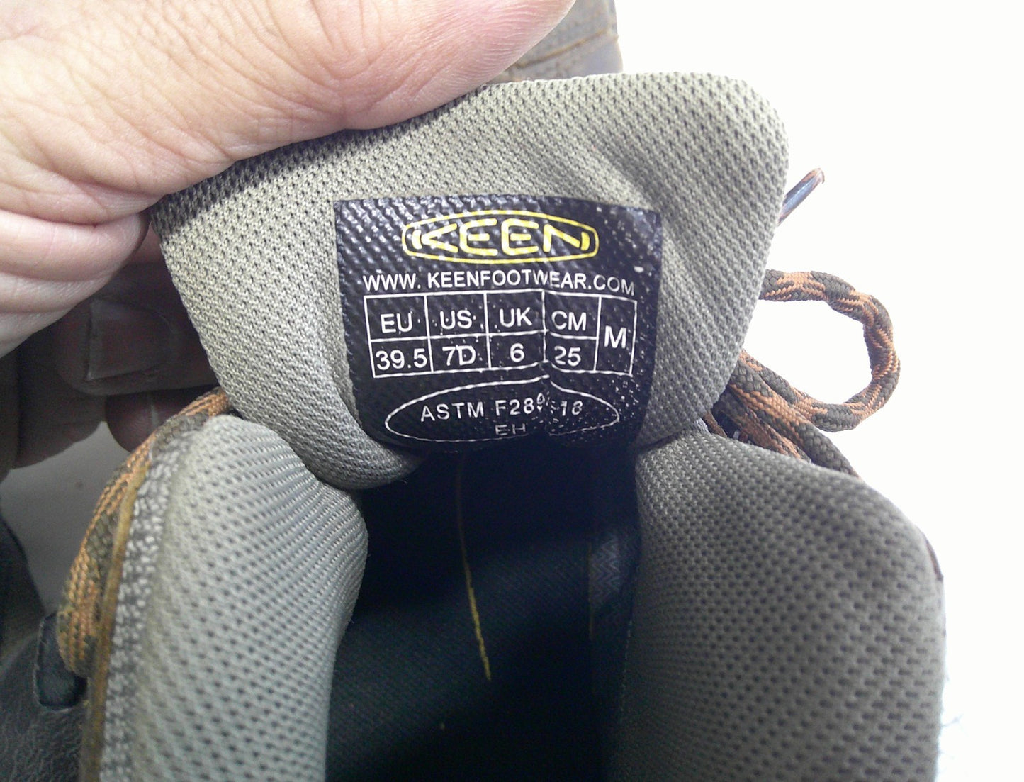 Keen Boots Mens 7D Brown Leather Waterproof Hiking Trail Outdoors Fair Shape B11