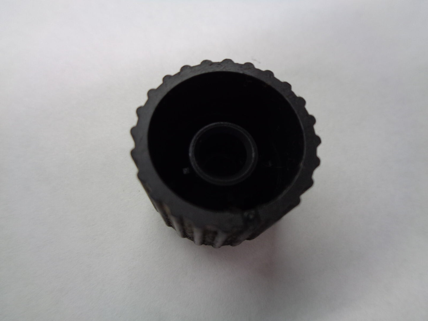 99 00 01 DODGE INTREPID RADIO STEREO TUNER SELECTOR KNOB OEM SET FREE SHIPPING!