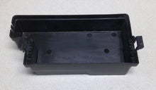 1998 - 2001 Nissan Frontier Engine Compartment Relay Cover 24382-7B410 B3