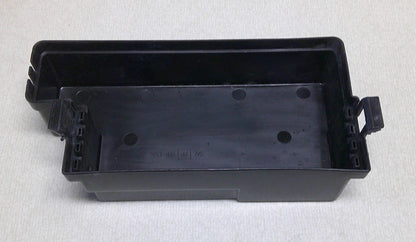 1998 - 2001 Nissan Frontier Engine Compartment Relay Cover 24382-7B410 B3