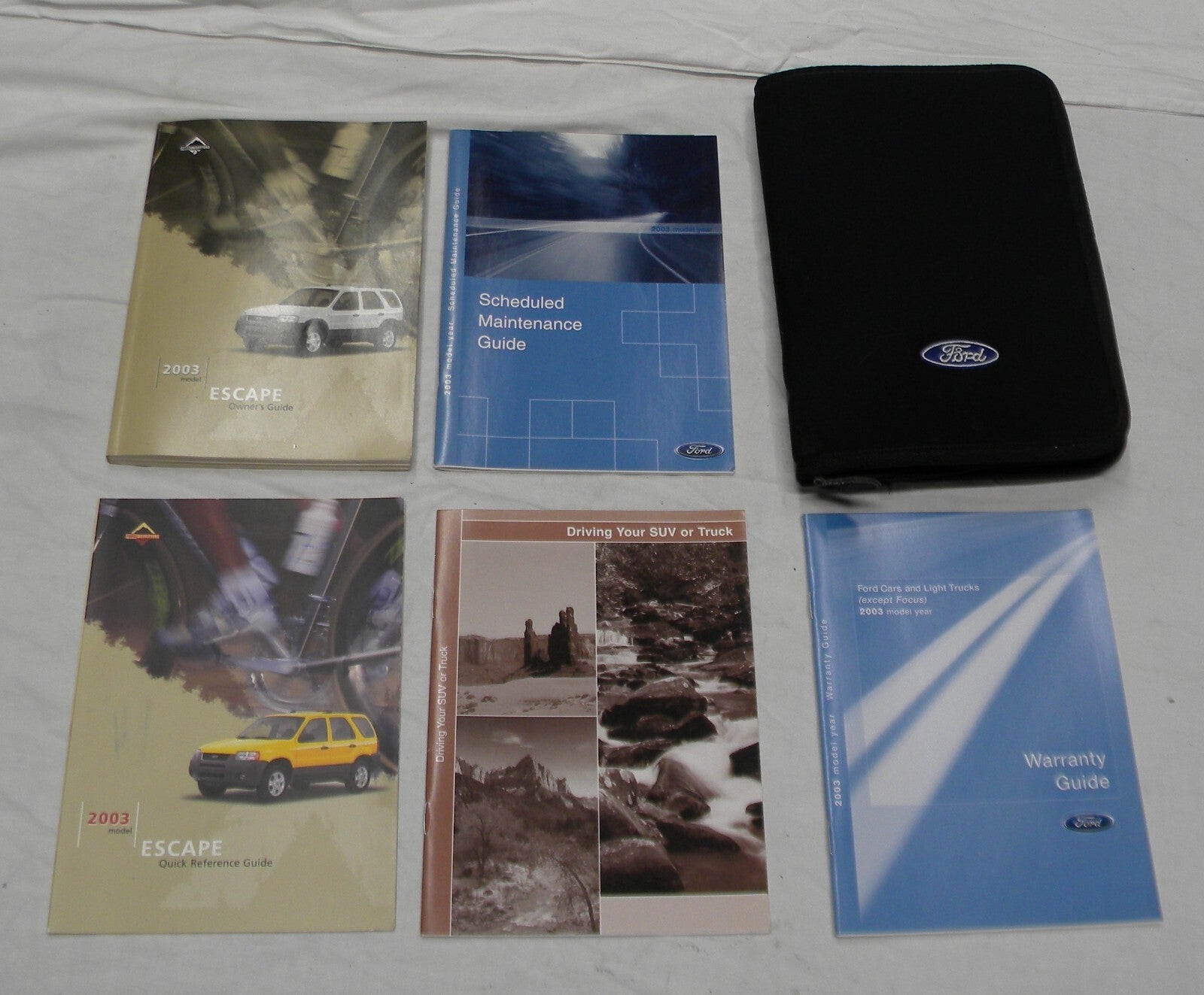 2003 FORD ESCAPE OWNERS MANUAL SET W/ CASE OEM FREE SHIPPING!