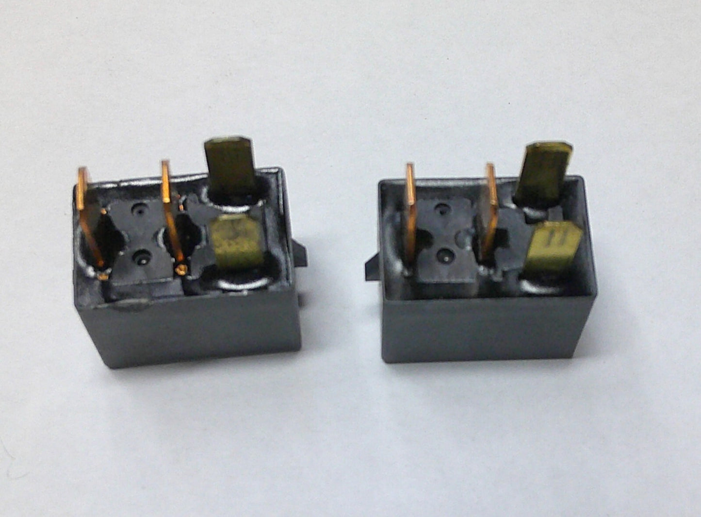 MITSUBISHI OEM RELAY SET MR515993 1 YEAR WARRANTY MIT1