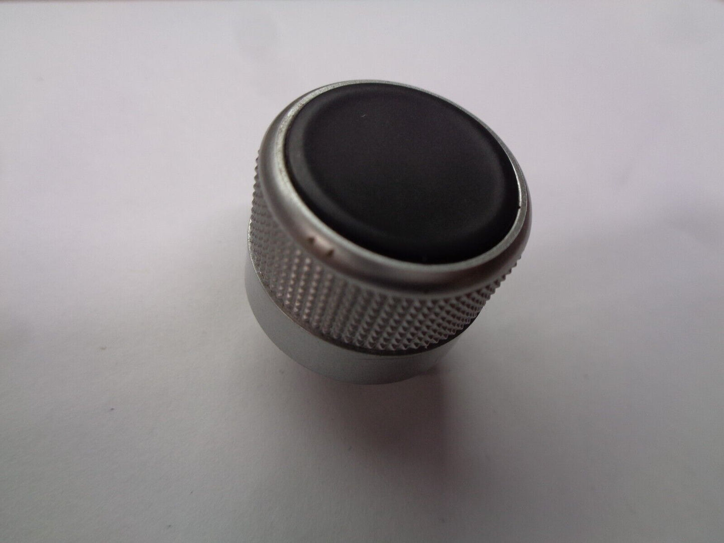2009 - 2014 NISSAN MAXIMA RADIO STEREO TUNER CONTROL KNOB OEM - RarePartsFinder.Com