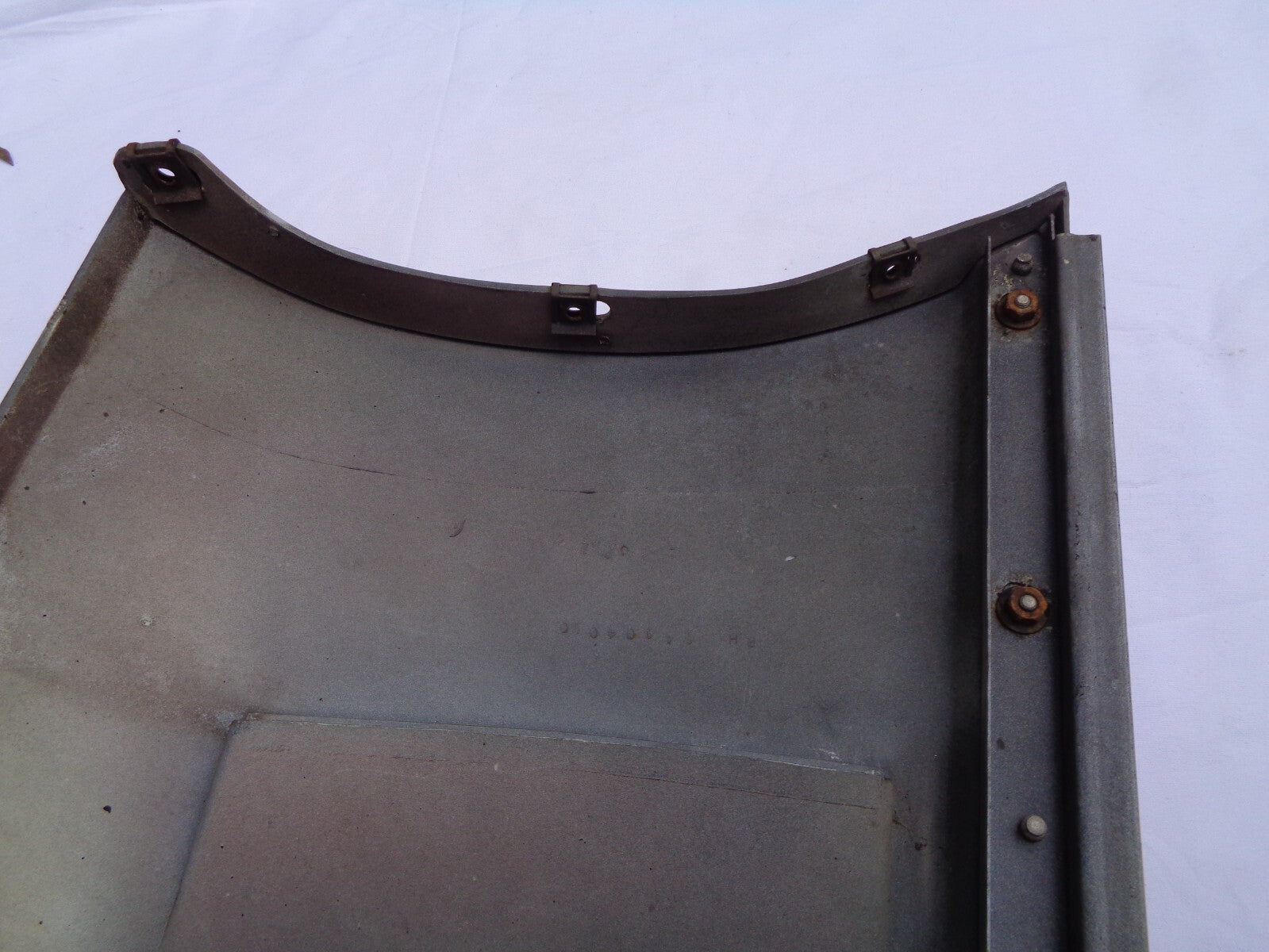 85 - 90 Corvette Maroon Right Passenger Front Fender 14104010 Free Ship A1 - RarePartsFinder.Com