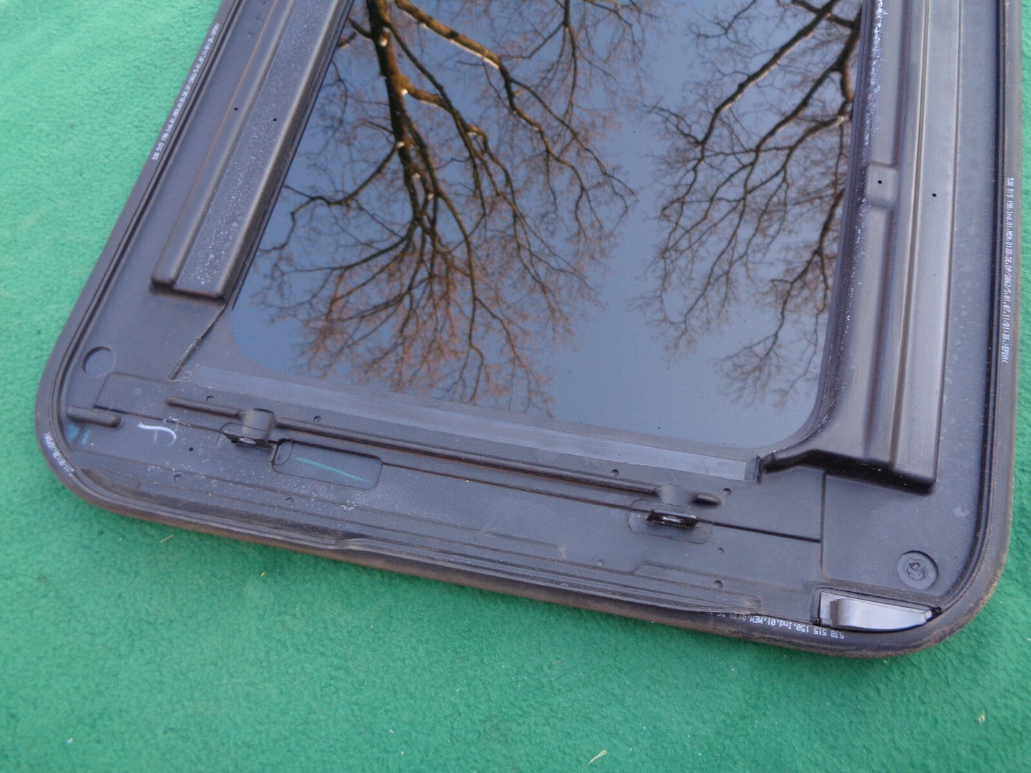 2013 YEAR SPECIFIC BUICK VERANO OEM FACTORY SUNROOF GLASS  FREE SHIPPING! - RarePartsFinder.Com
