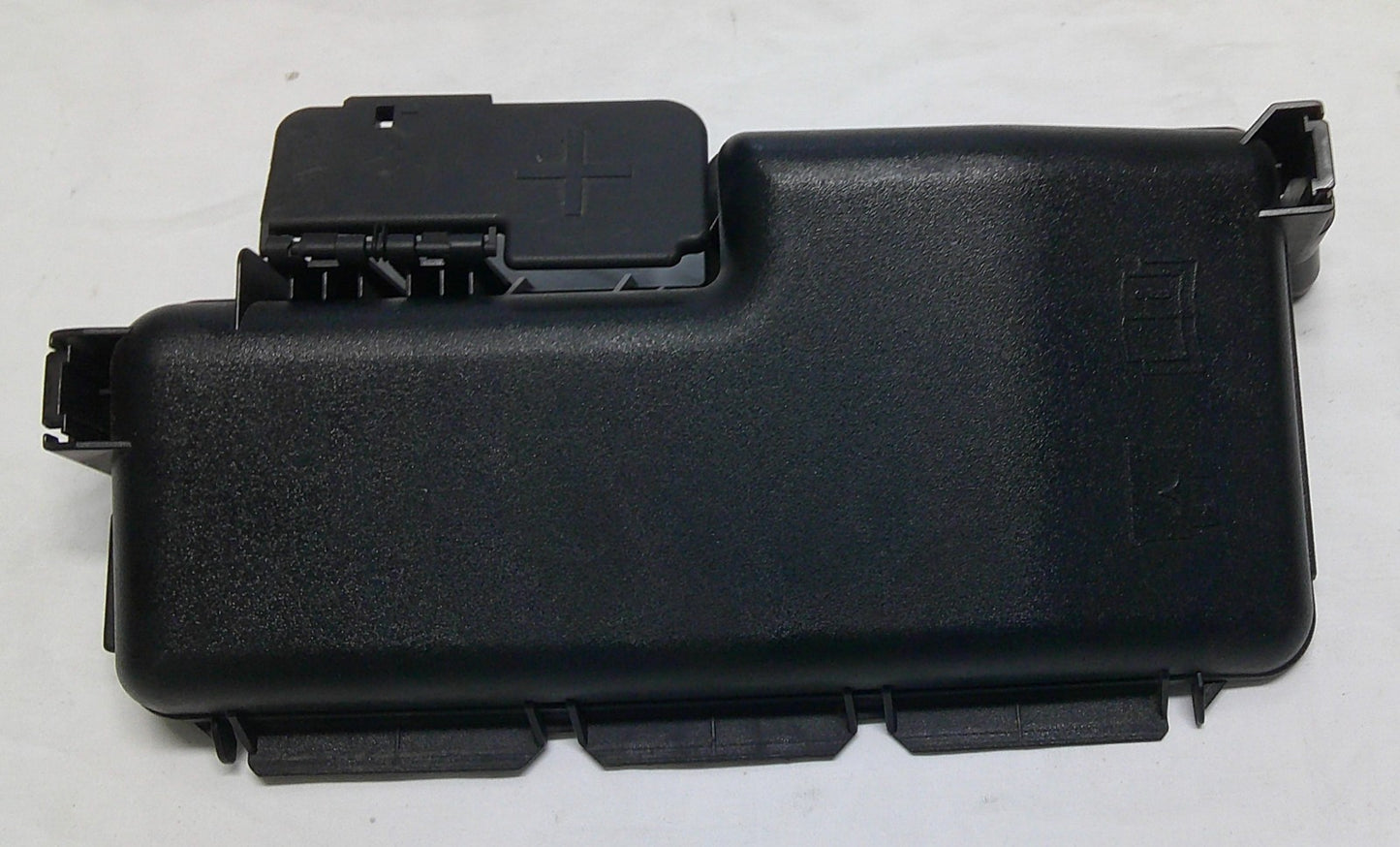 VOLVO S80 S60 V70 XC90 ENGINE COMPARTMENT FUSE RELAY LID COVER 30728133 R2