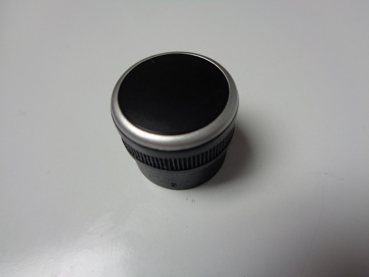 08 09 10 11 HYUNDAI ACCENT STEREO TUNER RADIO KNOB OEM FREE SHIPPING!