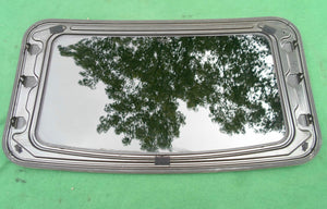 2004 MERCURY SABLE YEAR SPECIFIC  SUNROOF GLASS OEM NO ACCIDENT!  FREE SHIPPING!
