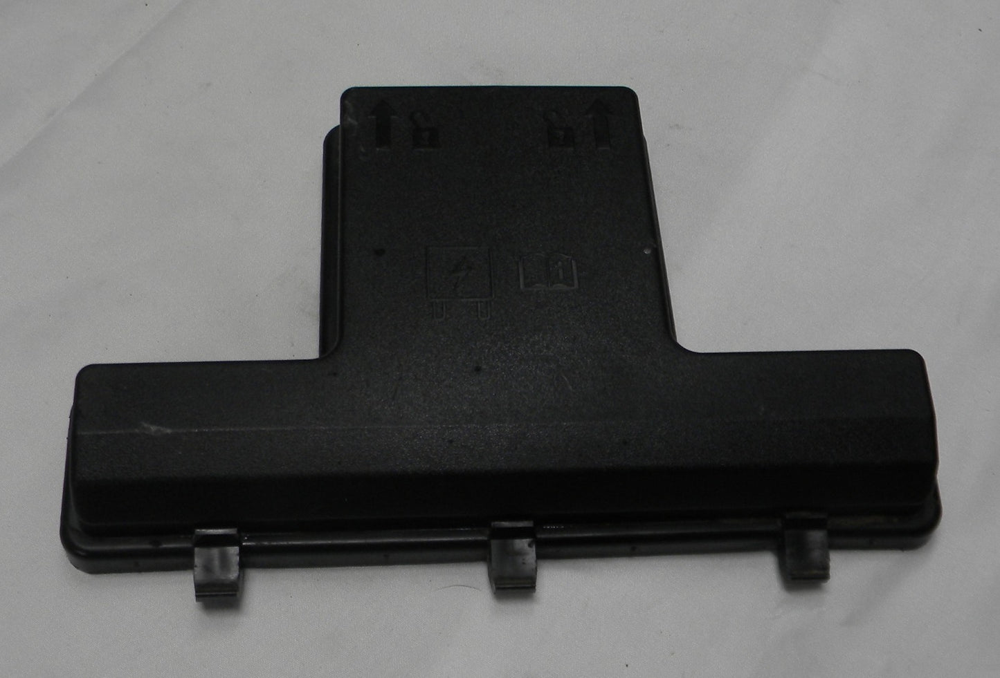 2013 - 2014 Ford Fusion 2014 Lincoln MKZ Fuse Relay Cover OEM DG9T14A075AA  B5