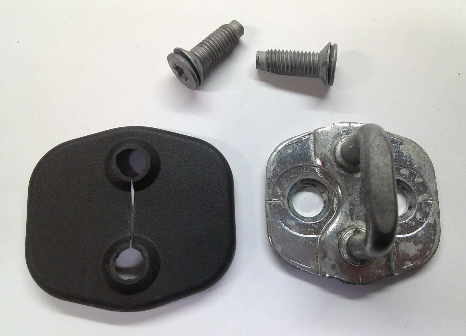 09 - 13 INFINITI G37X SEDAN REAR DOOR STRIKER  80570-AH300 OEM FREE SHIP! A17 - RarePartsFinder.Com