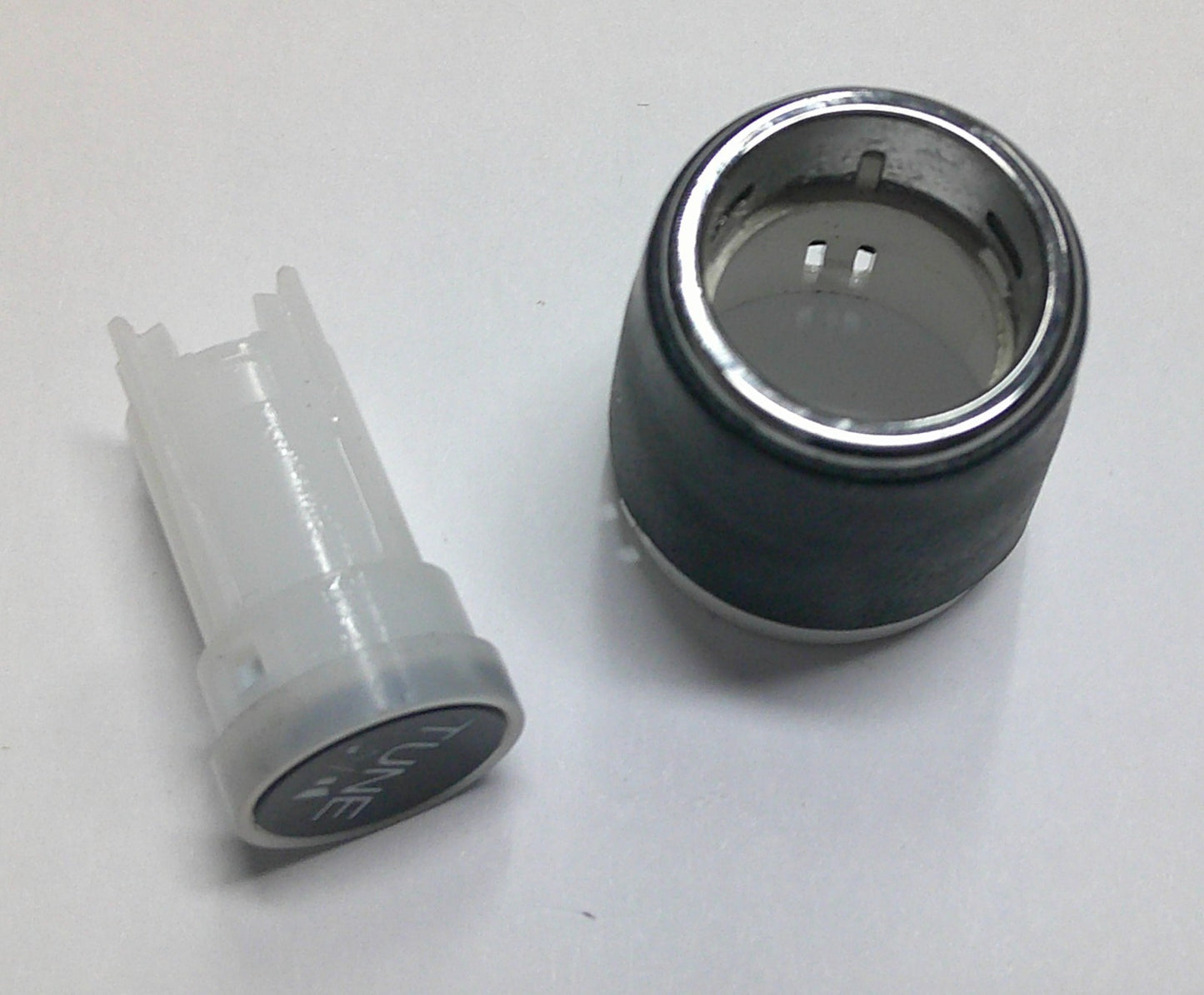 2015 HONDA PILOT RADIO STEREO TUNER CONTROL KNOB SET OEM - RarePartsFinder.Com