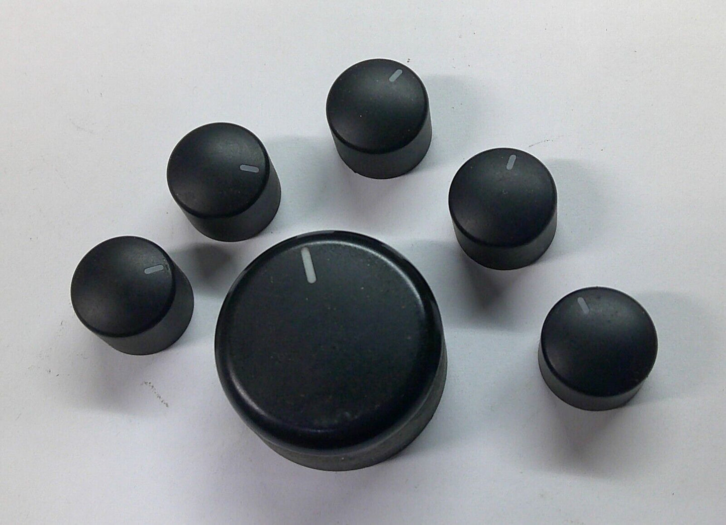 1999 2000 LEXUS ES300 RADIO STEREO TUNER SELECTOR KNOB SET OEM FREE SHIPPING! - RarePartsFinder.Com