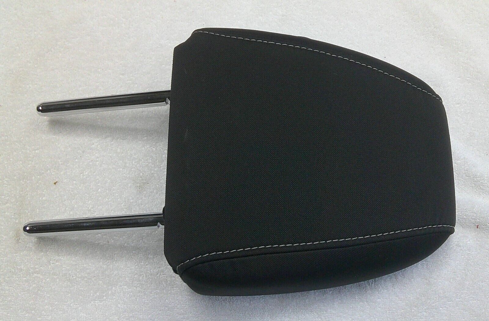 13 - 16 FORD ESCAPE REAR L / R SIDE HEADREST HEAD REST BLACK CLOTH OEM FREE SHIP - RarePartsFinder.Com