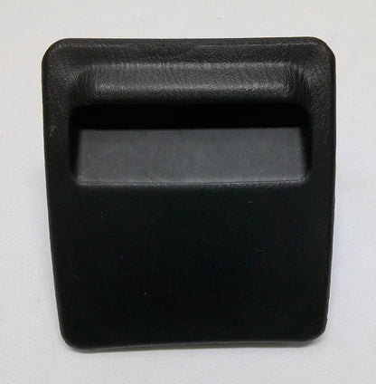 06 07 Subaru Impreza WRX STI Fuse Cover Lid Coin Black 66170FE000OE B4