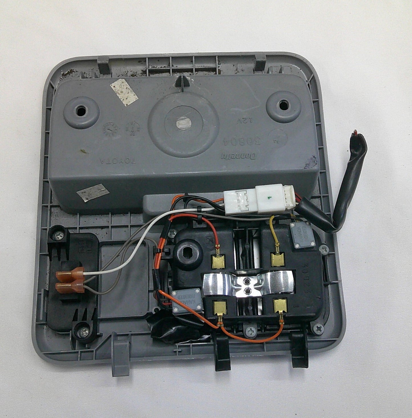 2000 TOYOTA SIENNA MAP DOME LIGHT ROOF OEM COMPARTMENT GRAY FREE SHIPPING B4 - RarePartsFinder.Com