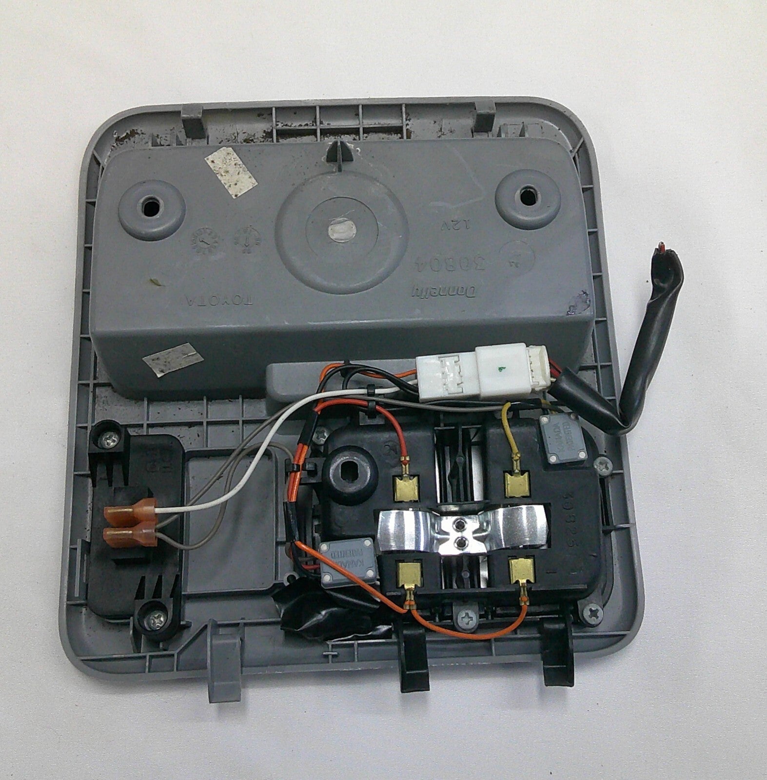 2000 TOYOTA SIENNA MAP DOME LIGHT ROOF OEM COMPARTMENT GRAY FREE SHIPPING B4 - RarePartsFinder.Com