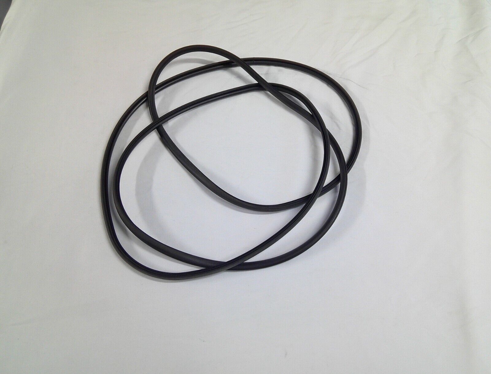 MERCEDES BENZ 164-780-03-98 SUNROOF GLASS GASKET WEATHERSTRIP OEM FREE SHIPPING! - RarePartsFinder.Com