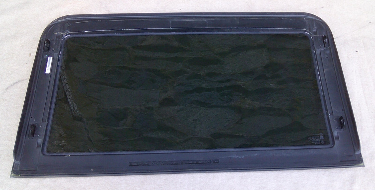 08 09 10 11 12 13 14 CADILLAC CTS OEM FRONT SUNROOF GLASS 23142060; 22792089; 22924513; 23149270; 25895104