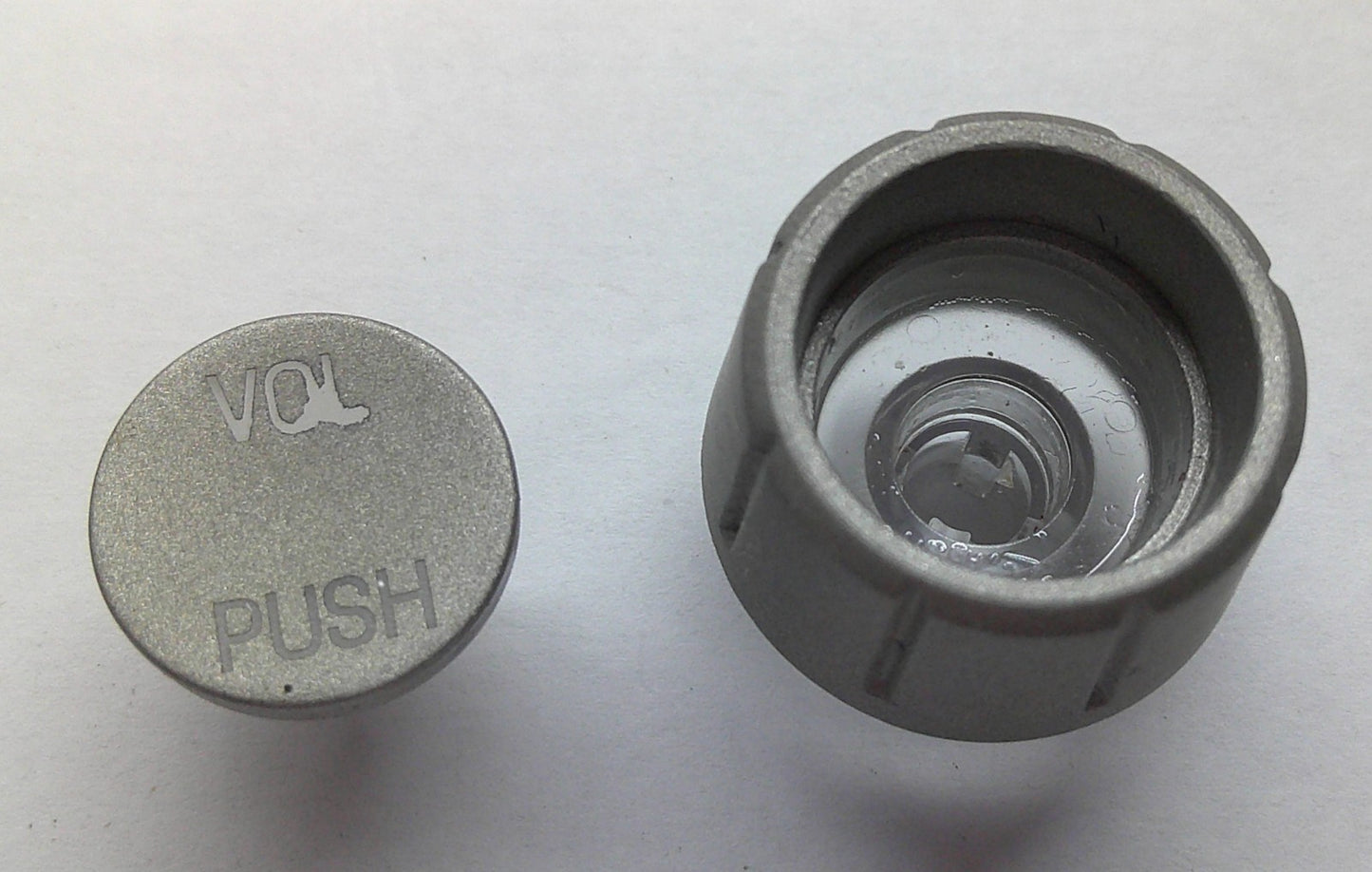 06 07 08 LINCOLN ZEPHYR STEREO VOLUME PUSH  RADIO POWER KNOB OEM FACTORY