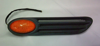 02 - 06 Mini Cooper R50 Front Driver LH Fender Side Marker Light Turn Signal  B1