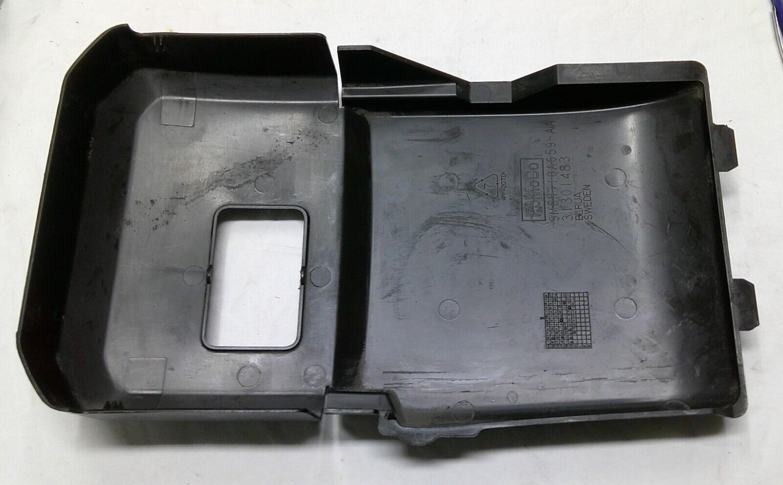Volvo Battery Cover 9M5N10A659AA 31301483 27019655 OEM FREE SHIPPING R1 - RarePartsFinder.Com