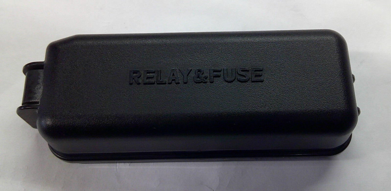 2001 - 2007 TOYOTA HIGHLANDER ENGINE FUSE BOX RELAY LID COVER A18 - RarePartsFinder.Com