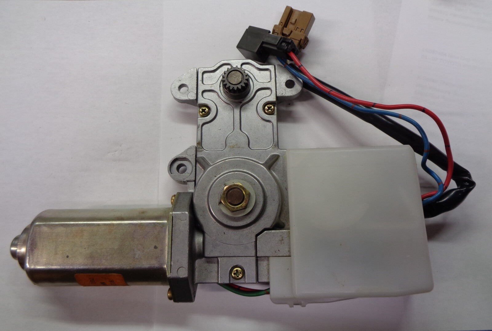 1997 - 1999 NISSAN MAXIMA OEM TESTED SUNROOF MOTOR TESTED FREE SHIP SM3 - RarePartsFinder.Com
