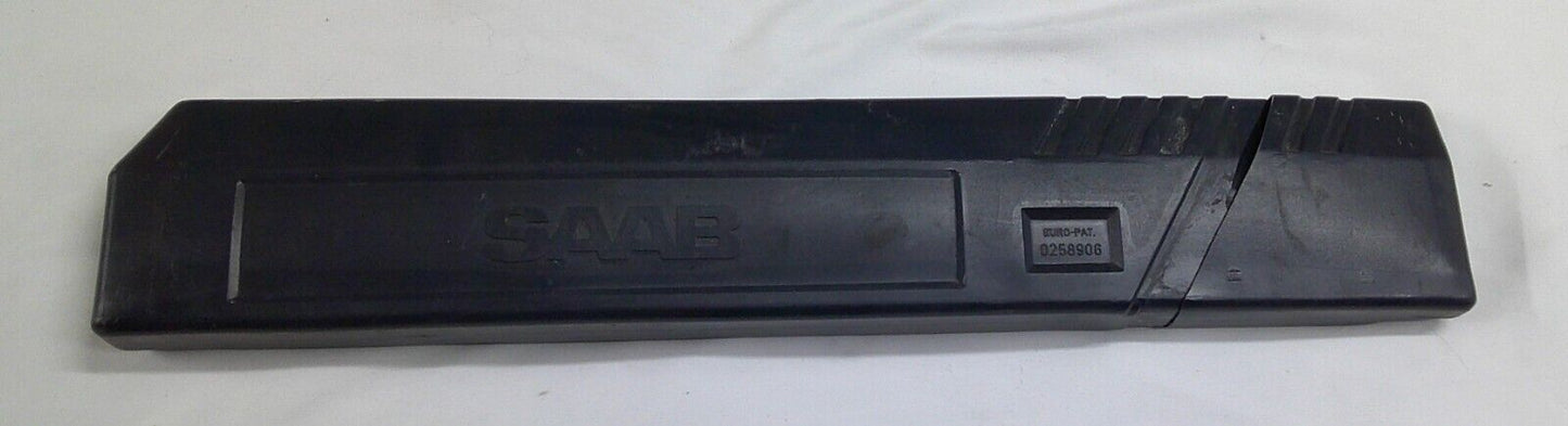 Saab 900 9-5 9-3 EMERGENCY REFLECTOR TRIANGLE & CASE 0258906 FREE SHIPPING B3 - RarePartsFinder.Com