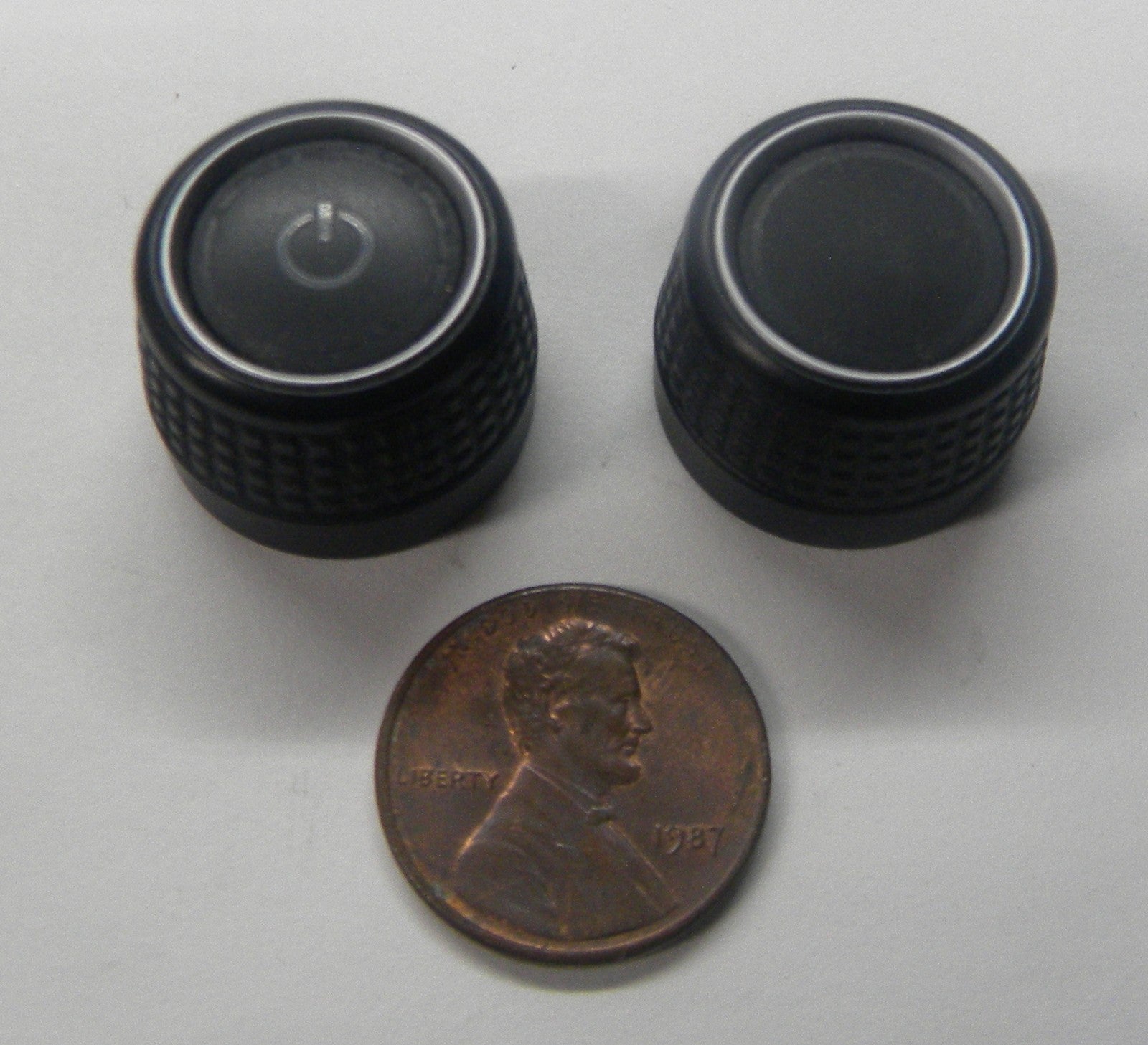 2016 Volkswagon Tiguan Stereo Tuner Radio Volume Tune Knob Set OEM