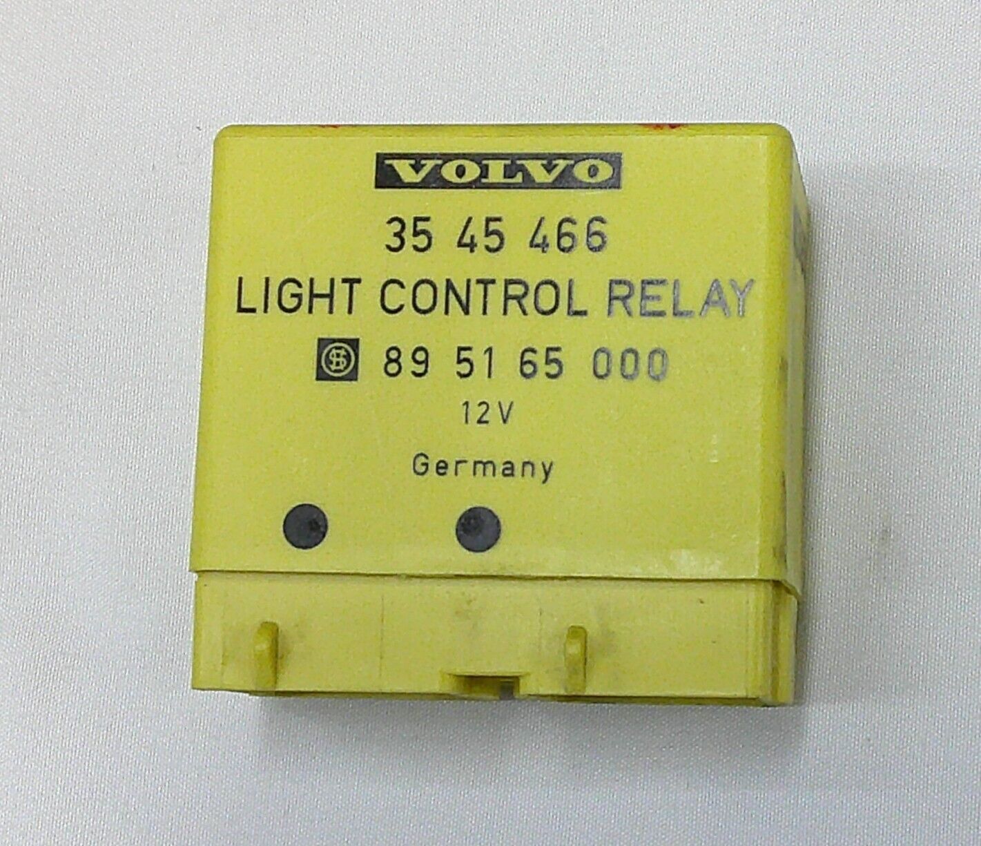 VOLVO LIGHT CONTROL RELAY 3545466 TESTED 1 YEAR WARRANTY FREE SHIPPING! M4 - RarePartsFinder.Com