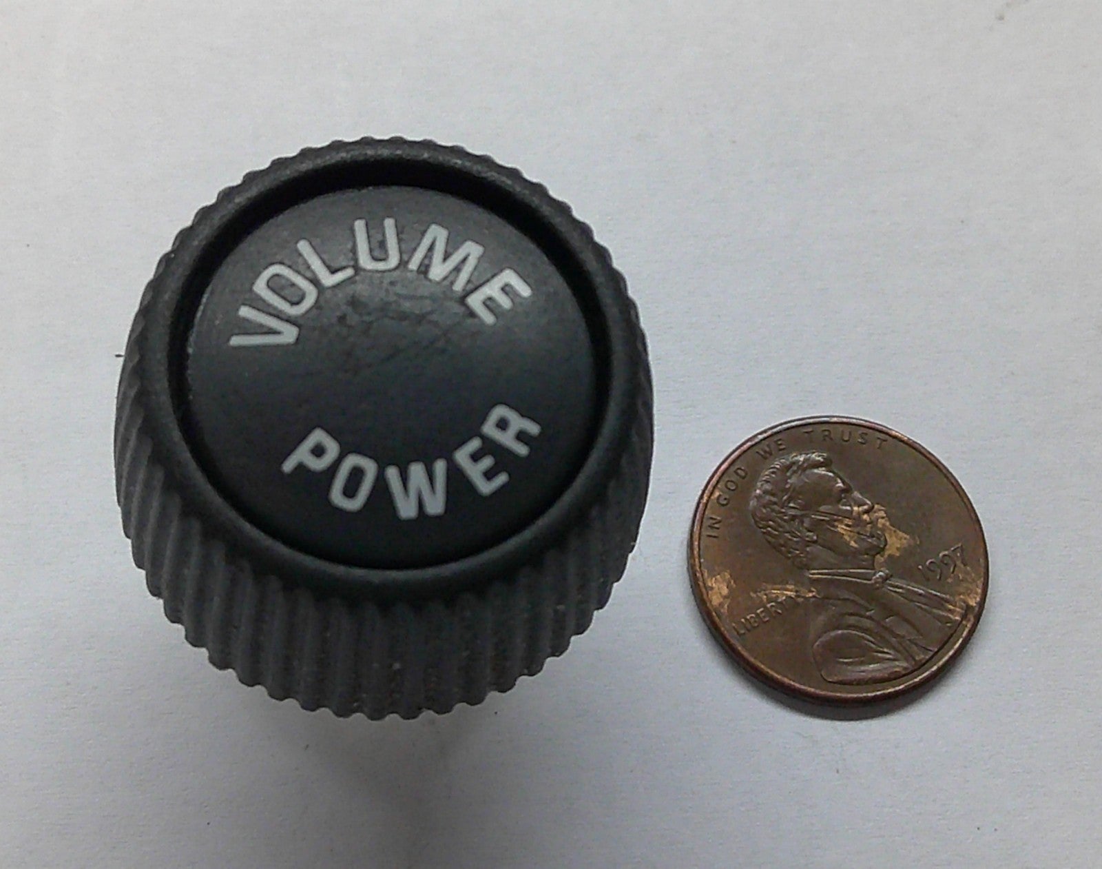 2001 OLDSMOBILE AURORA RADIO STEREO TUNER CONTROL KNOB OEM - RarePartsFinder.Com