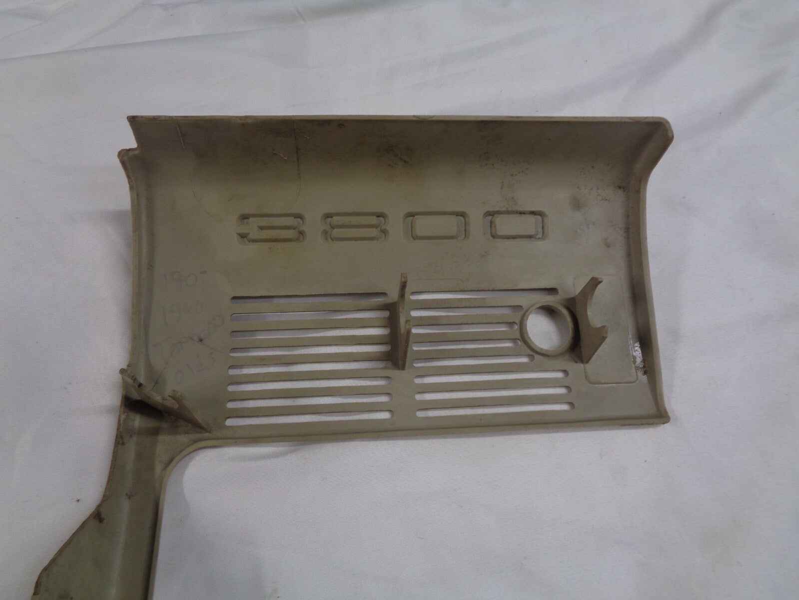 BUICK REATTA COUPE OLDSMOBILE TORNADO 3800 ENGINE COVER OEM  A1 - RarePartsFinder.Com